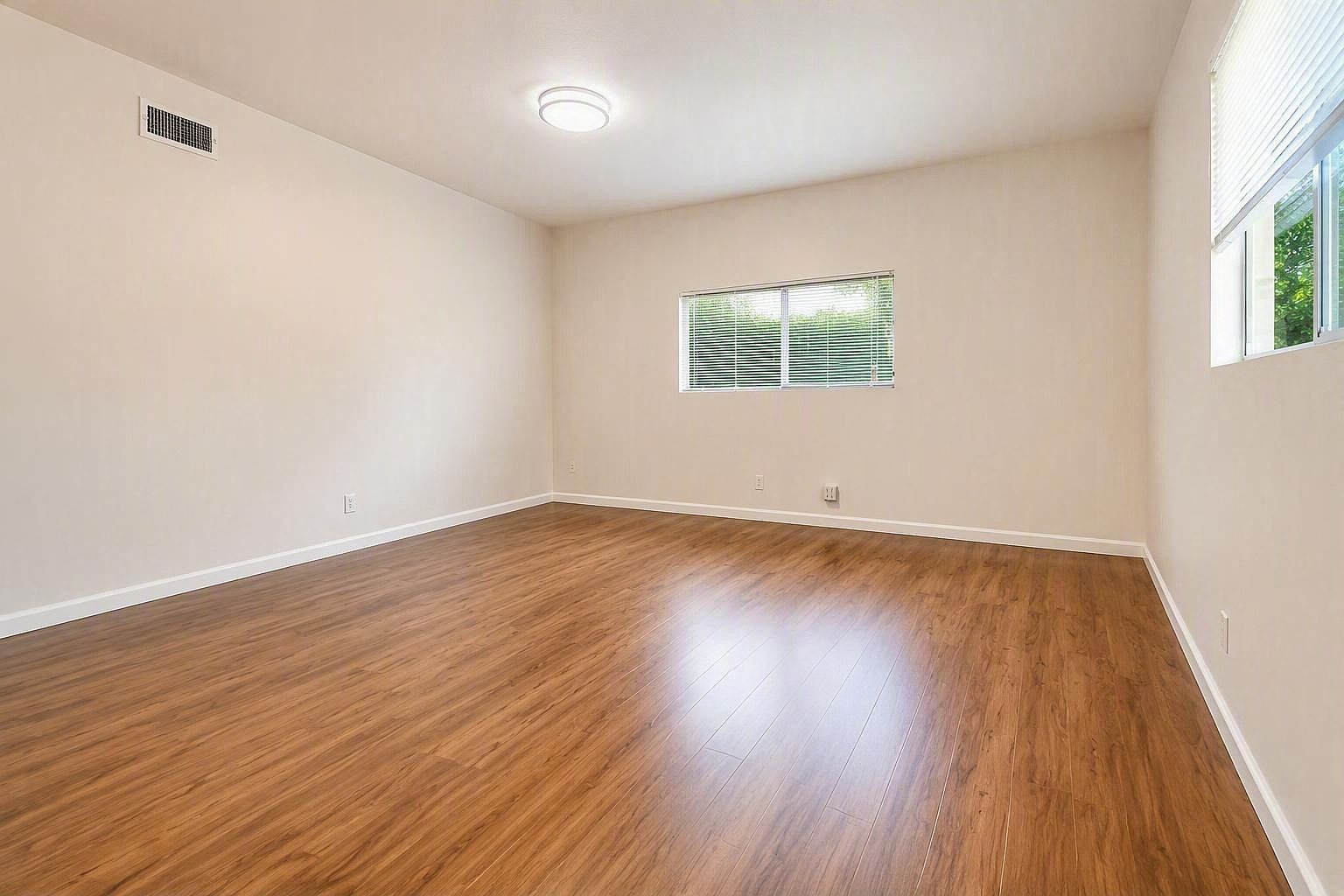 1BR/1BA In Law Adu on Manzano Way · Santa Clara photo 5
