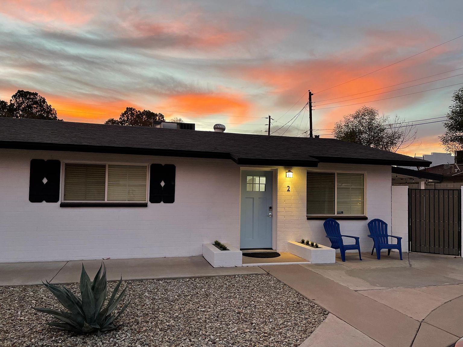 3944 E Earll Dr Phoenix, AZ 85018 photo 4