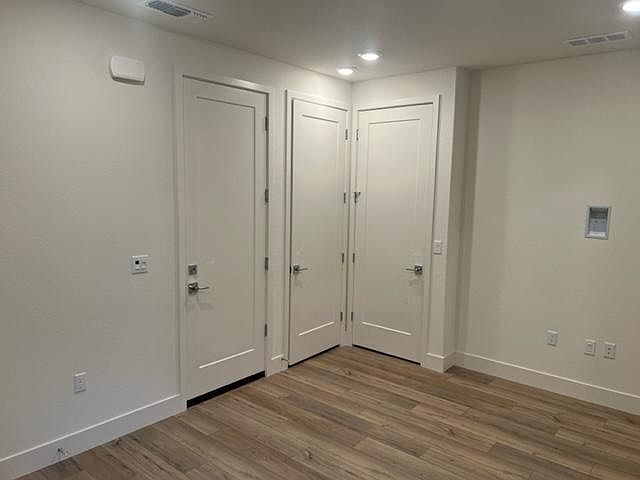 6843 Ishan St photo 3