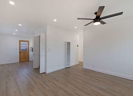 81 Oaklawn Ave photo 4