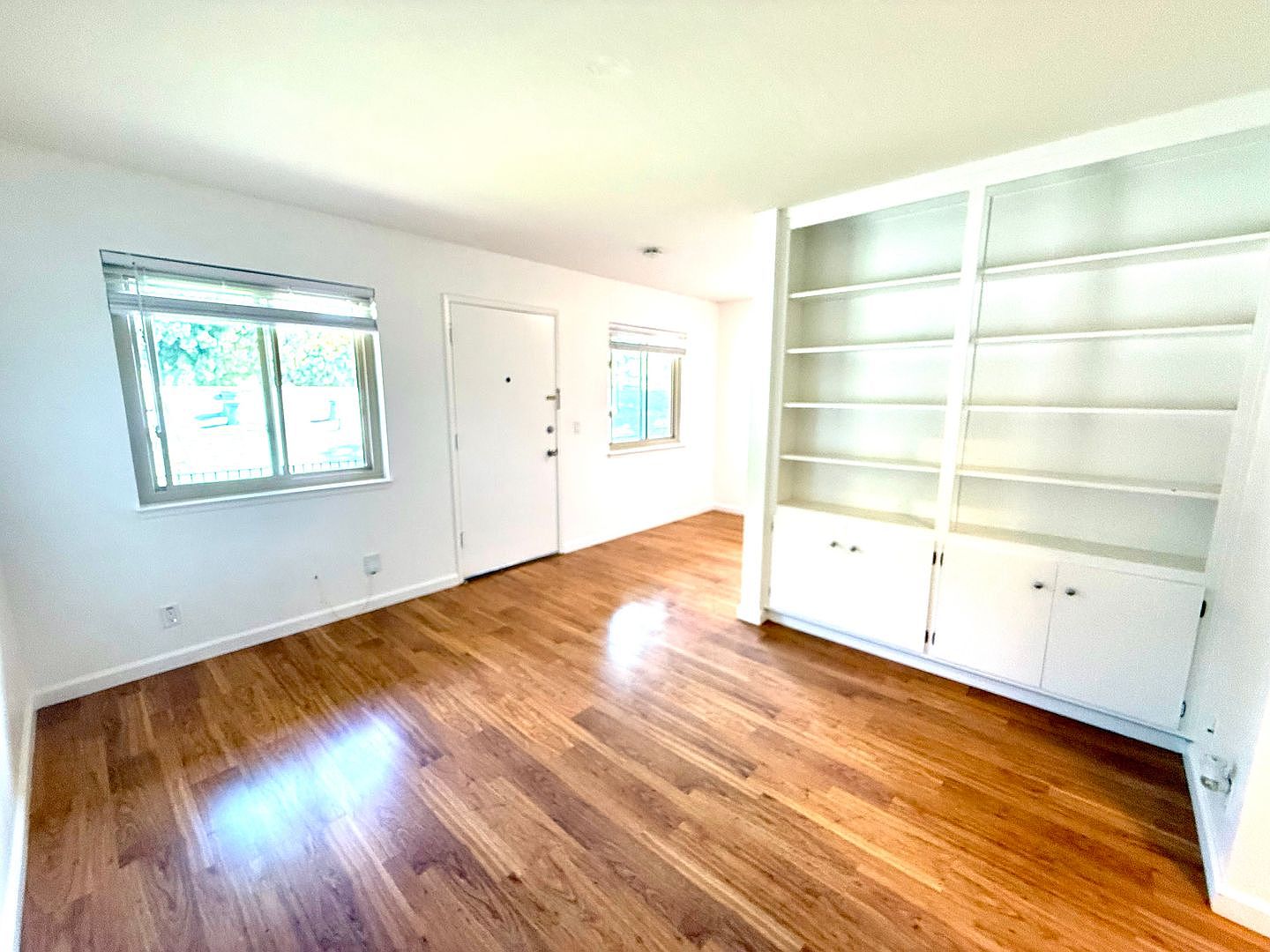 1BR/1BA Apartment on N Murphy Ave · Sunnyvale