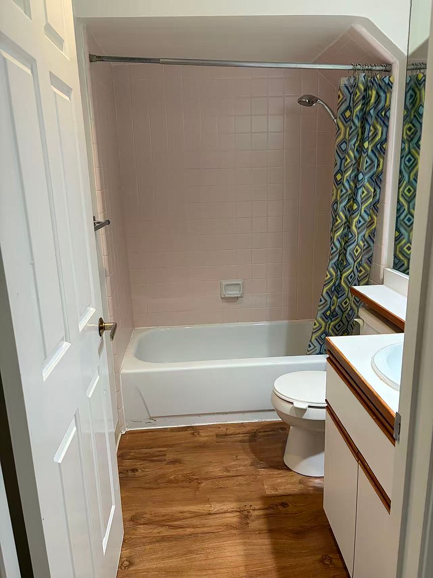 4155 El Camino Way photo 3