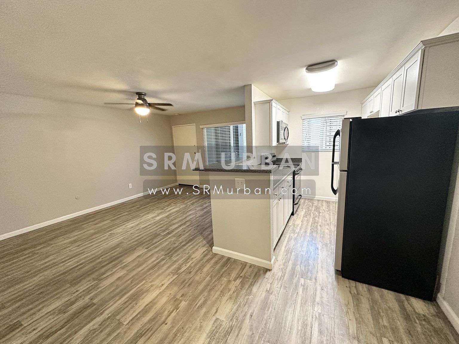4560 Campus Ave photo 5