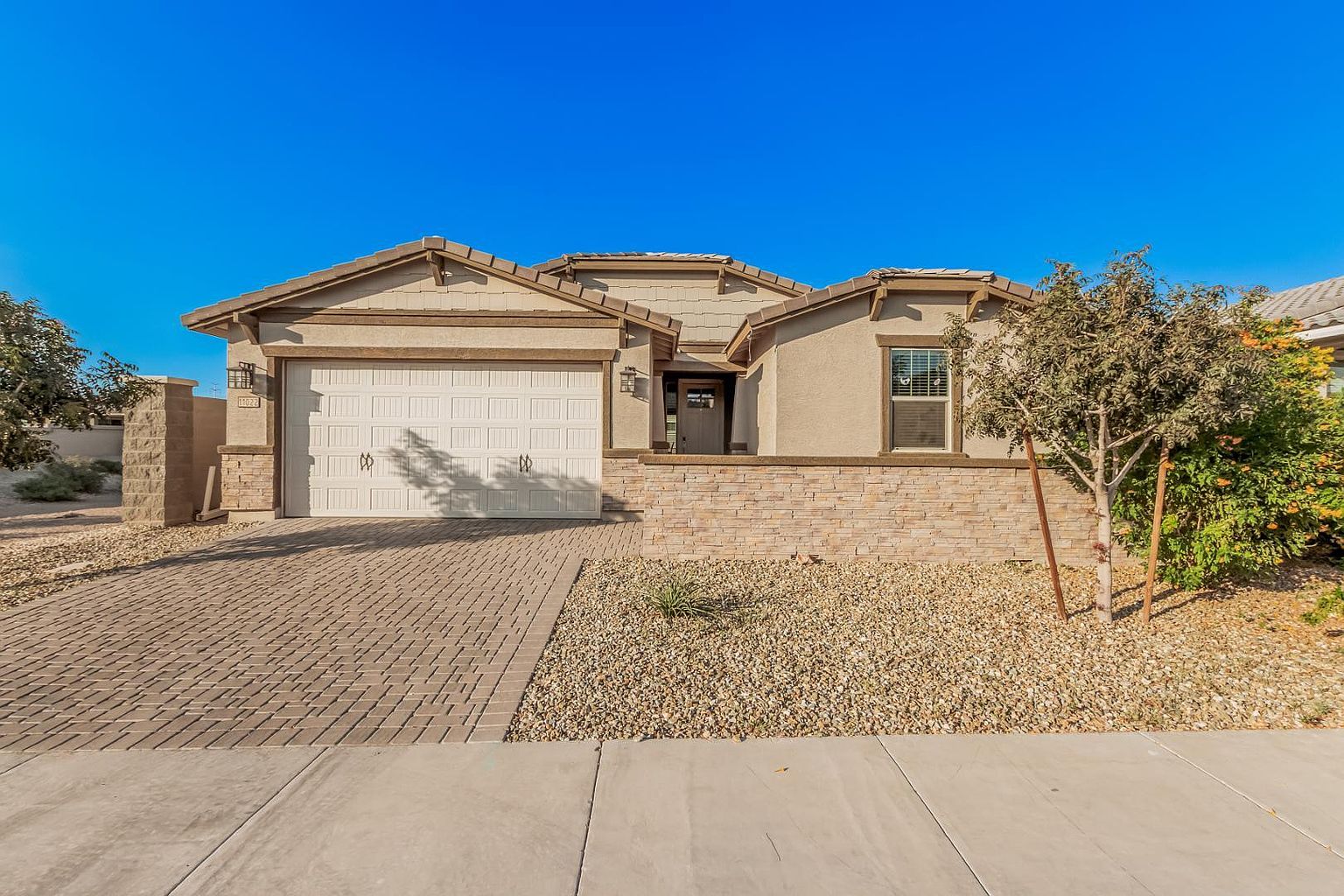 11022 W Levi Drive photo 2