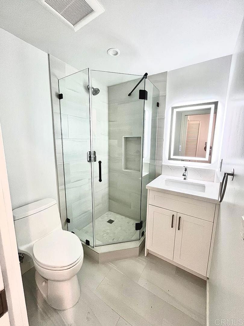 343 Lansing Cir photo 3