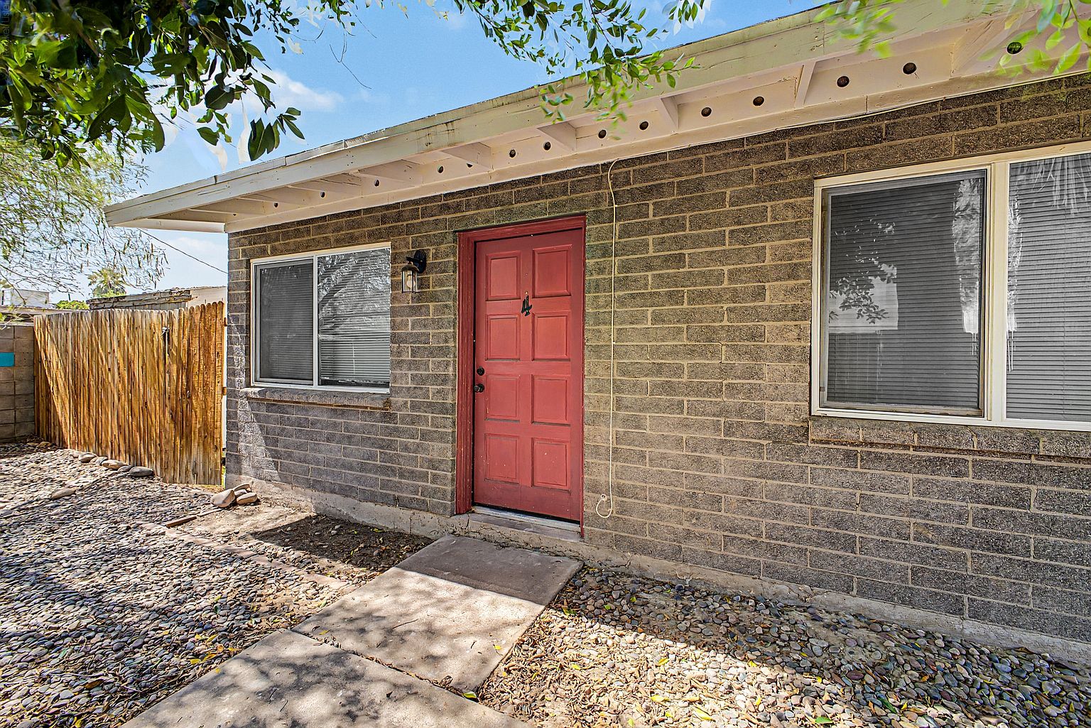 4250 N 27th St Phoenix, AZ 85016 photo 2