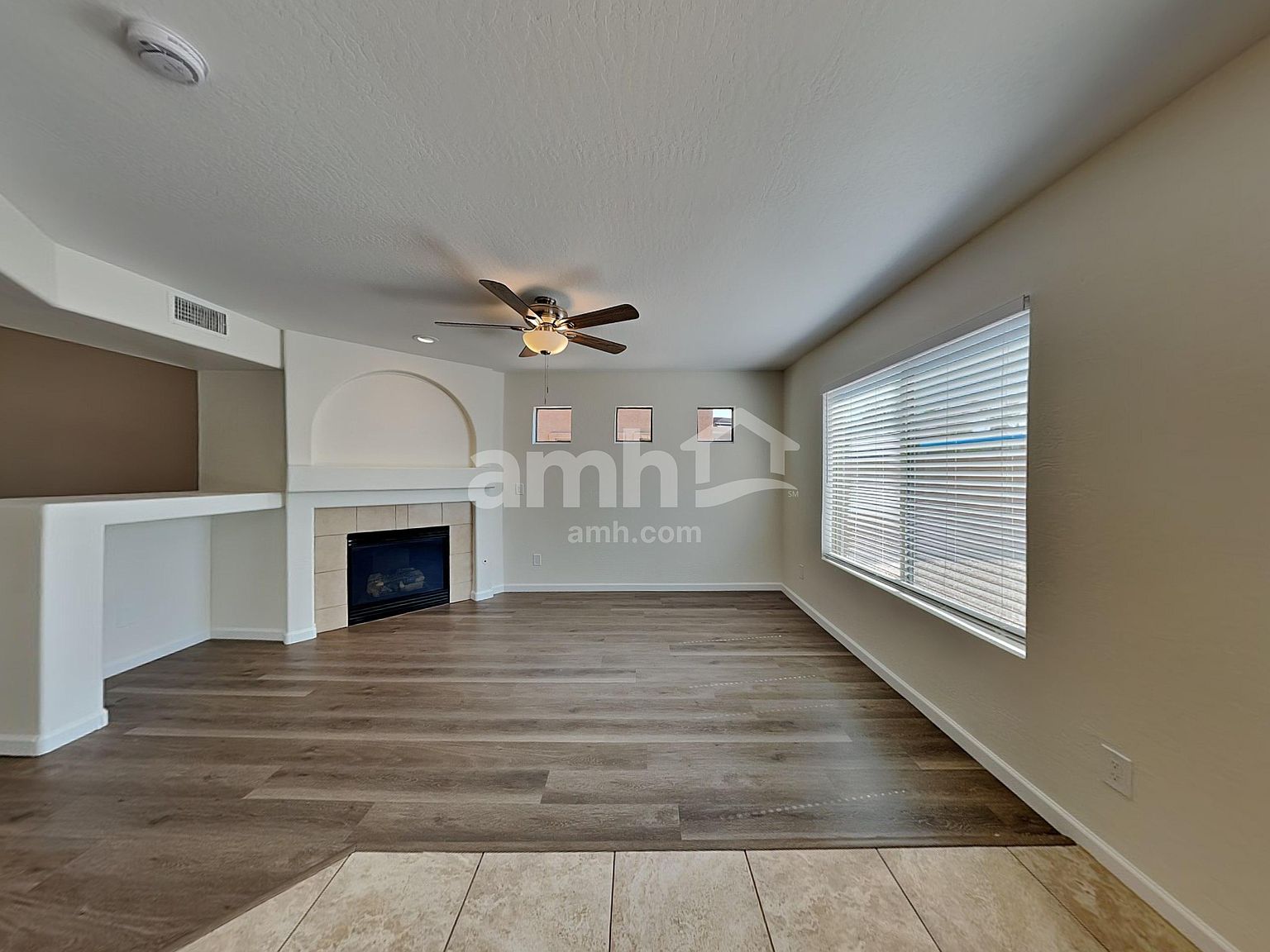 2551 W Desert Springs Way photo 5