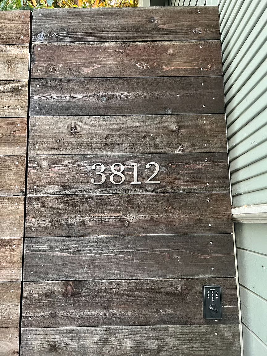 3812 Midvale Ave photo 3