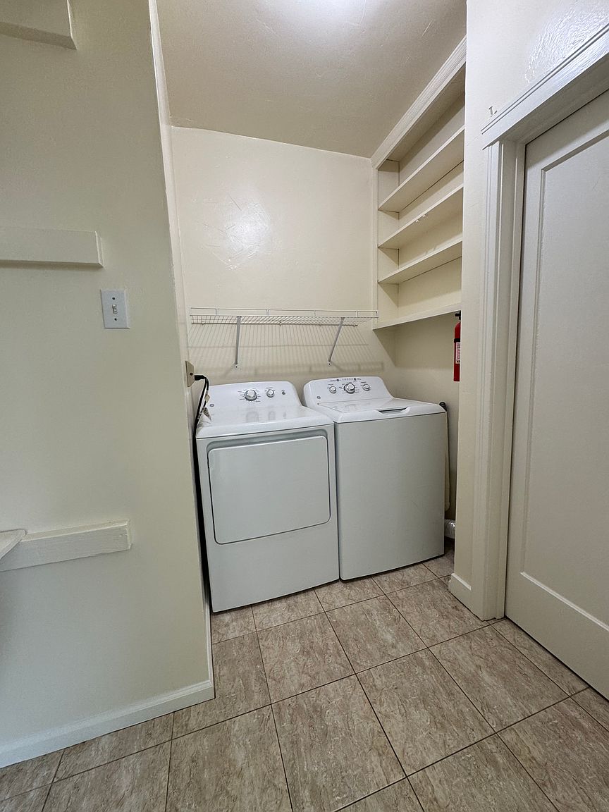 3BR/2BA Flat on 12th Ave · San Francisco photo 5