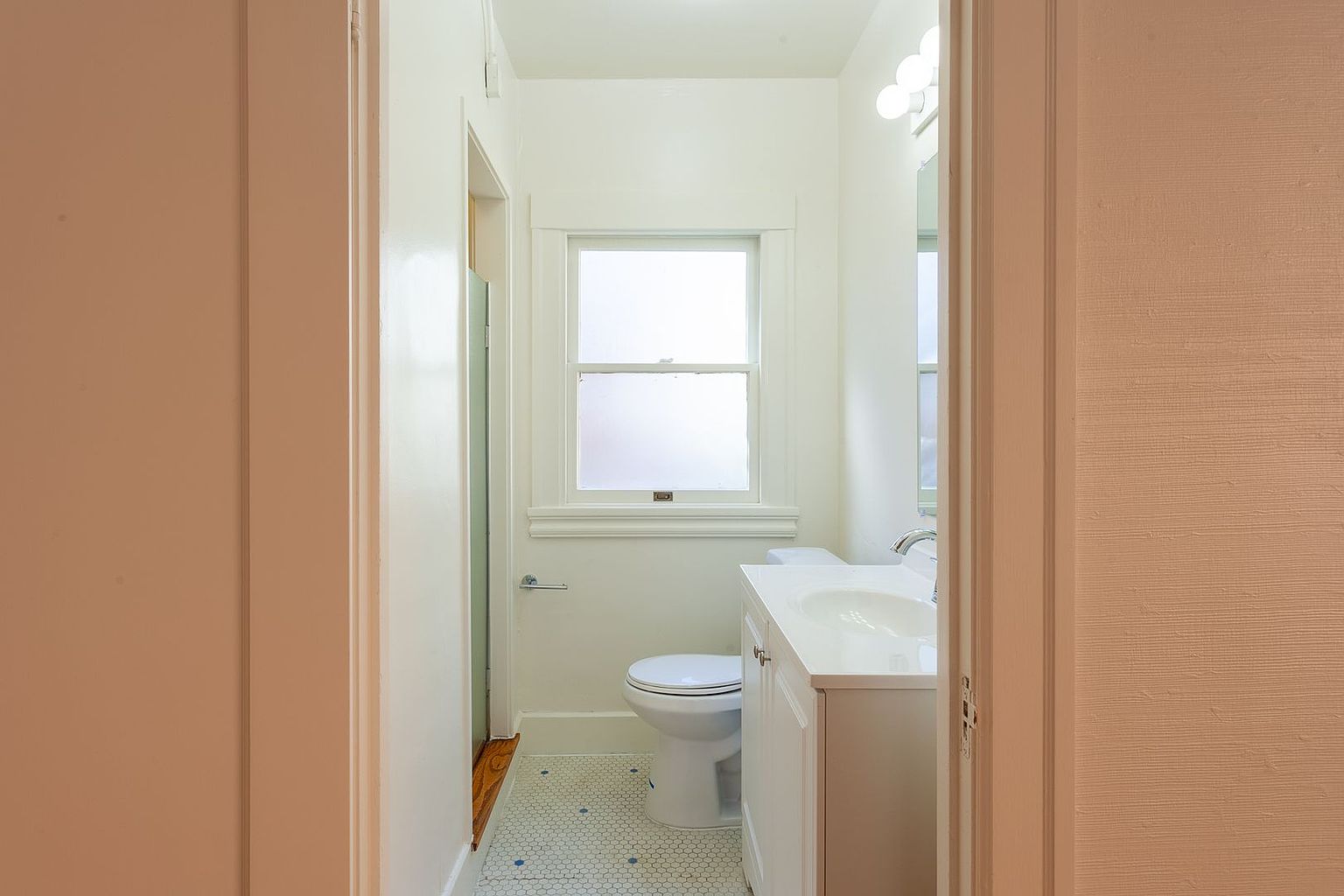 3BR/3BA Single Family House on Hearst Ave · Berkeley photo 4