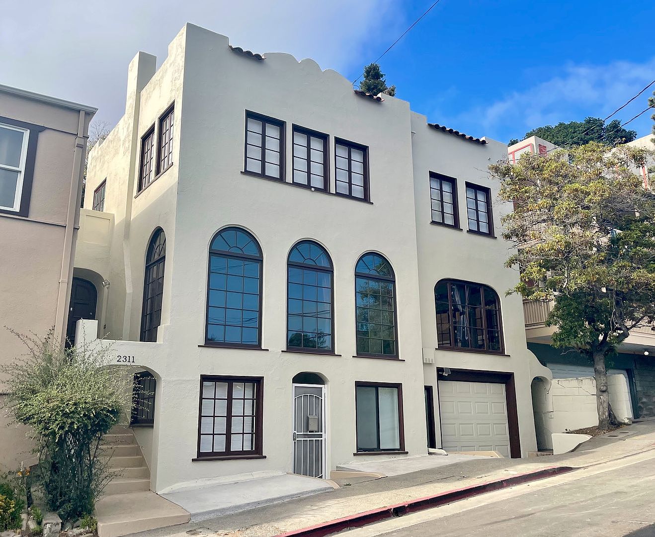 3BR/3BA Single Family House on Hearst Ave · Berkeley photo 2
