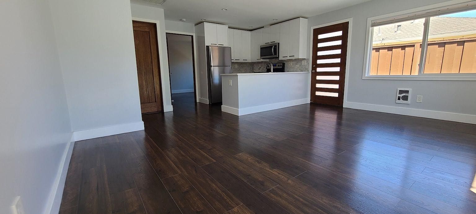 2155 Nobili Ave photo 2
