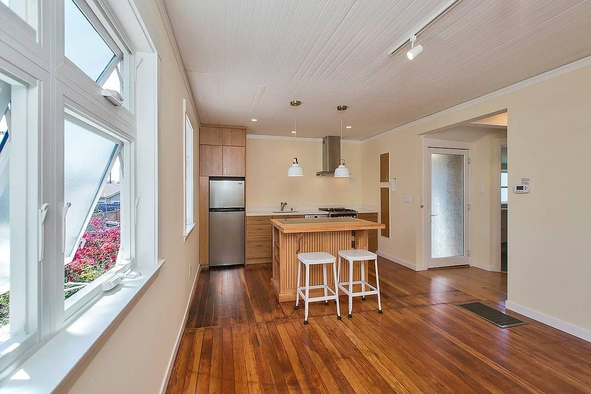1BR/1BA Apartment on Ocean Ave · Emeryville photo 3
