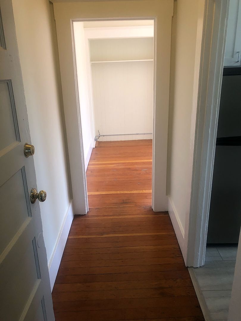 1018 Cortland Avenue, San Francisco, CA 94110 photo 4
