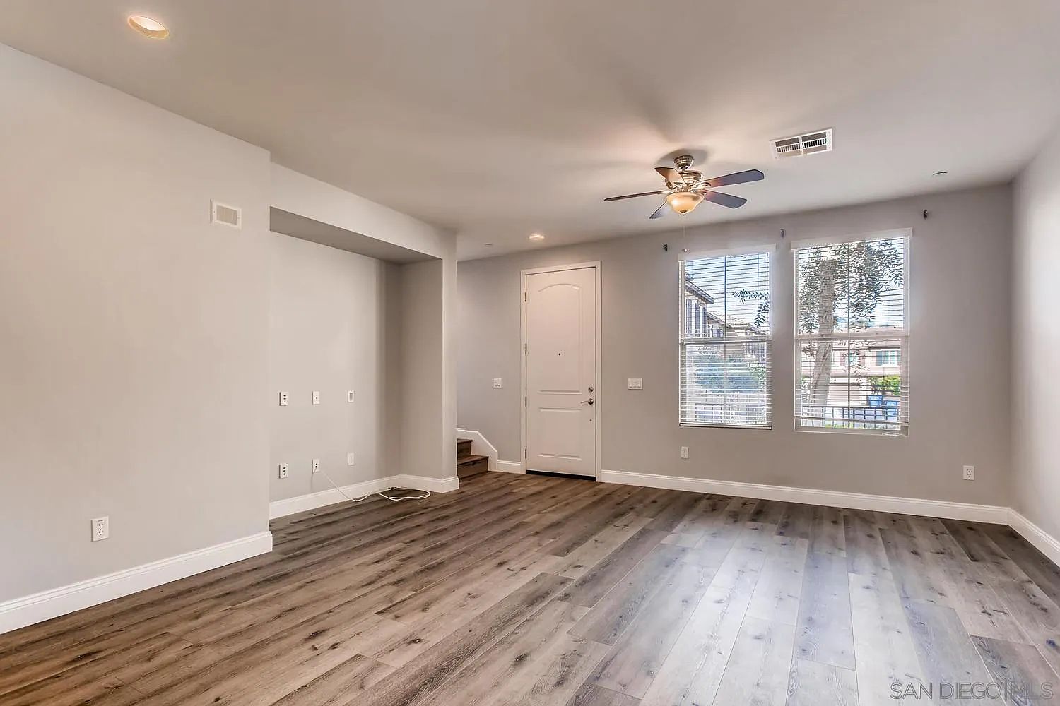 10678 Village Haven Trl photo 3