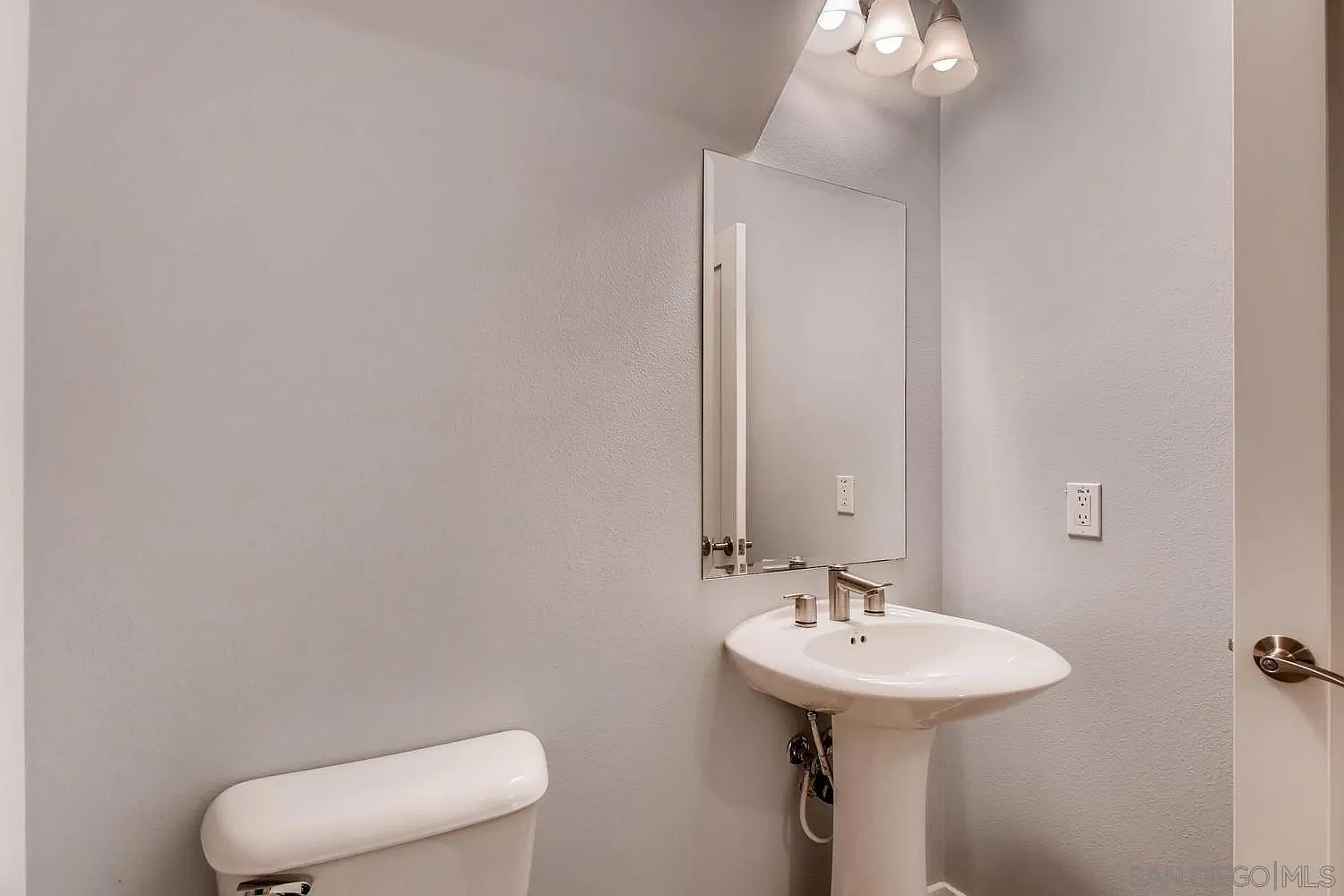 10678 Village Haven Trl photo 5