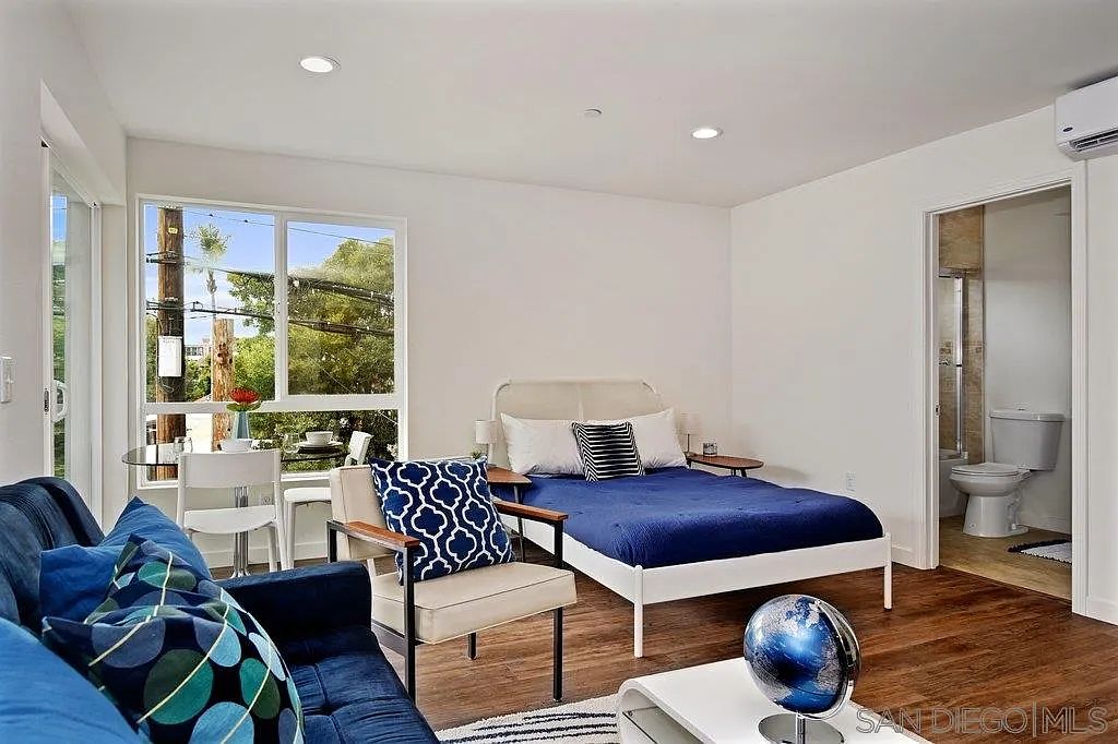 3580 4th Ave Studio C photo 4