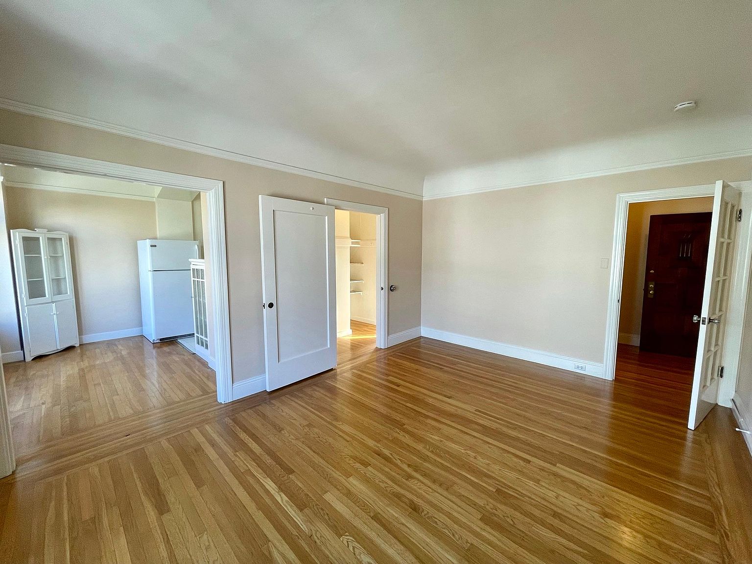 195 W Portal Ave photo 5