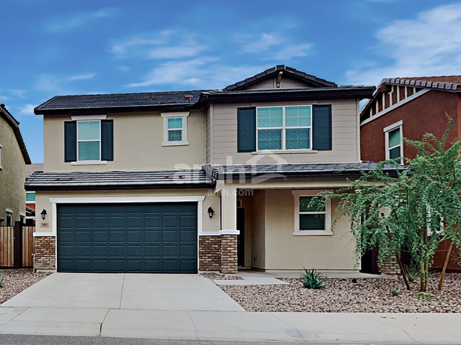 669 W Bosal Dr photo 2