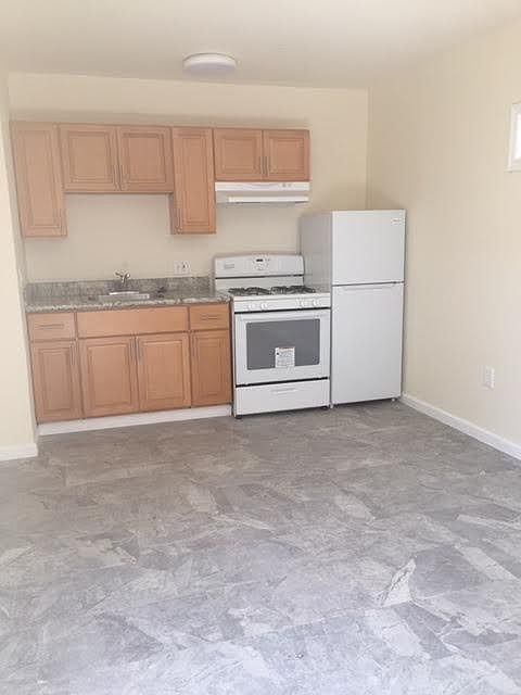 2968 Gilma Dr photo 2
