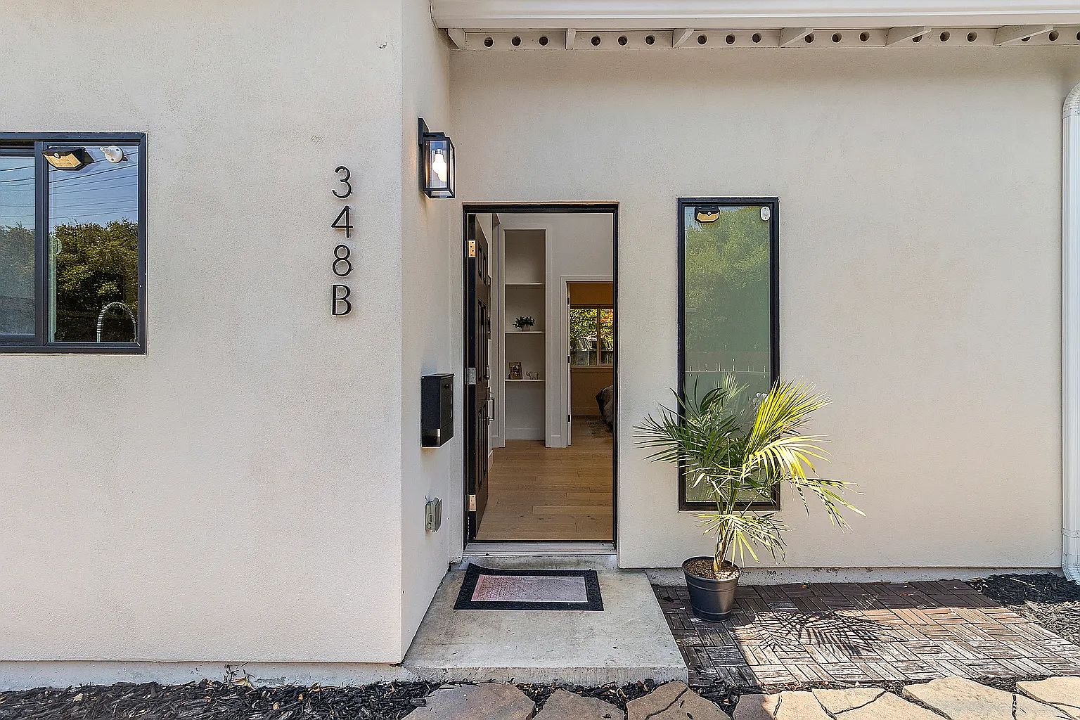 2BR/1BA In Law Adu on San Pablo Ave · Millbrae photo 2