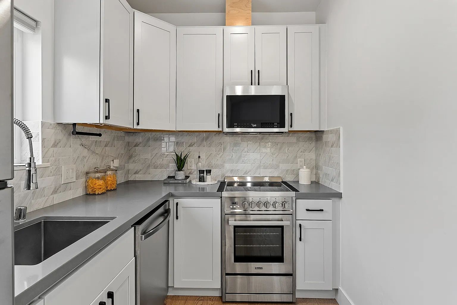 2BR/1BA In Law Adu on San Pablo Ave · Millbrae photo 5