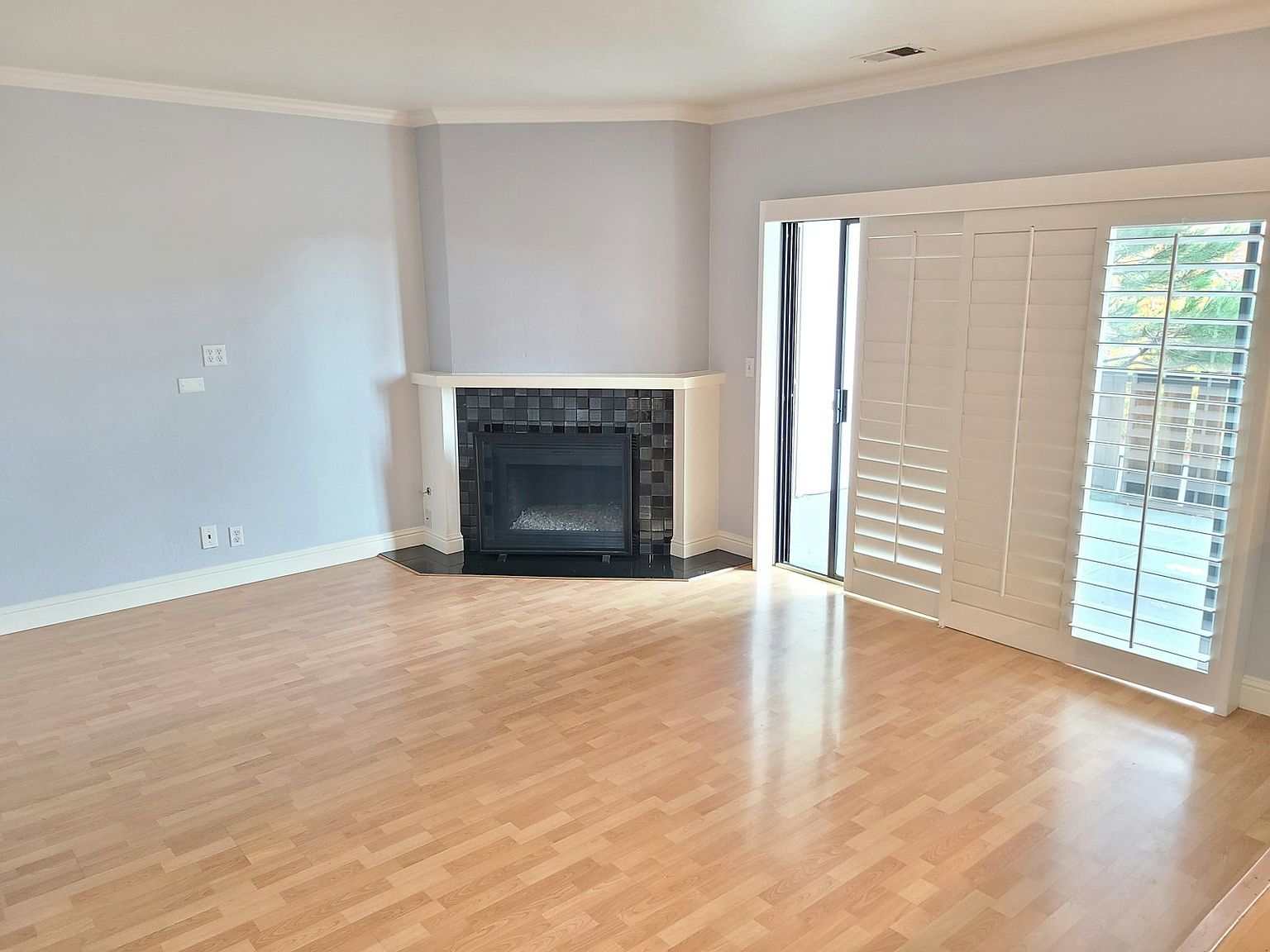 2BR/2BA Condo on Gary Dr · Castro Valley photo 4