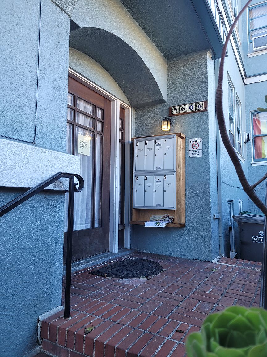 5606 Taft Ave photo 4