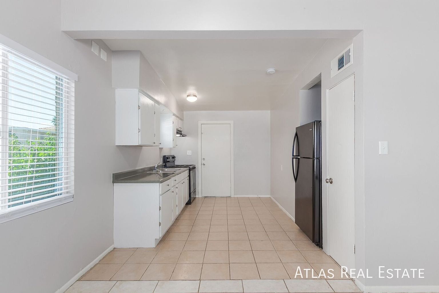 2124 W Turney Ave Phoenix, AZ 85015 photo 5