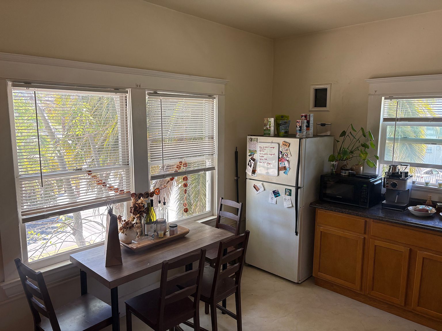 2718 Dana St photo 2