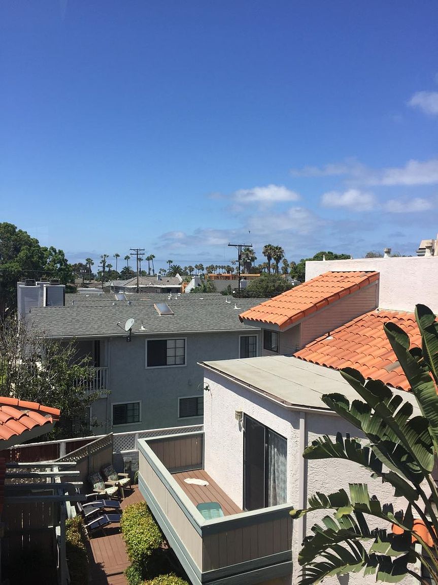 1330 Reed Ave photo 2