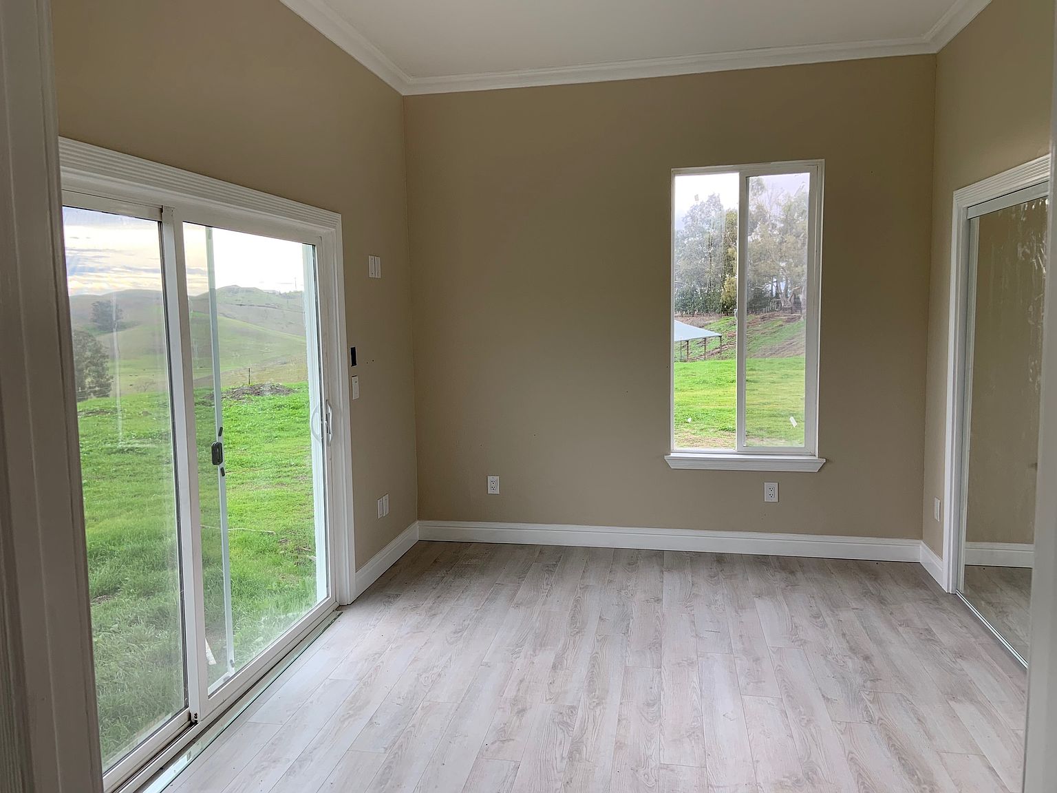 5500 Bruce Dr photo 2