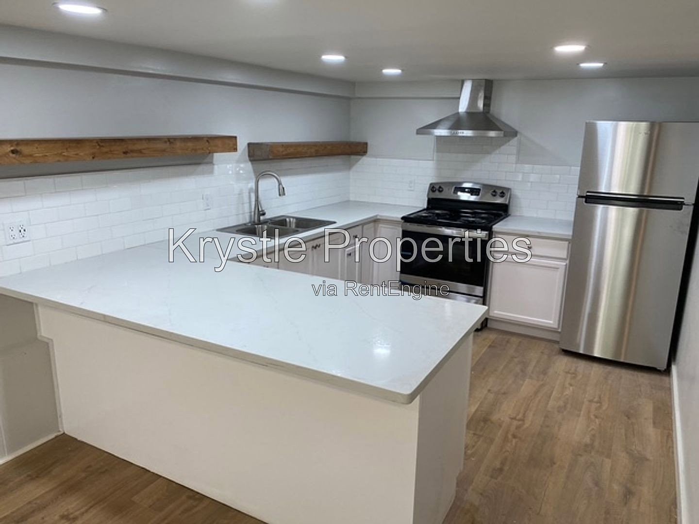 2001 Florida St Vallejo, CA 94590 photo 3
