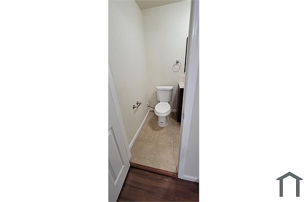 3309 Harrison St photo 5
