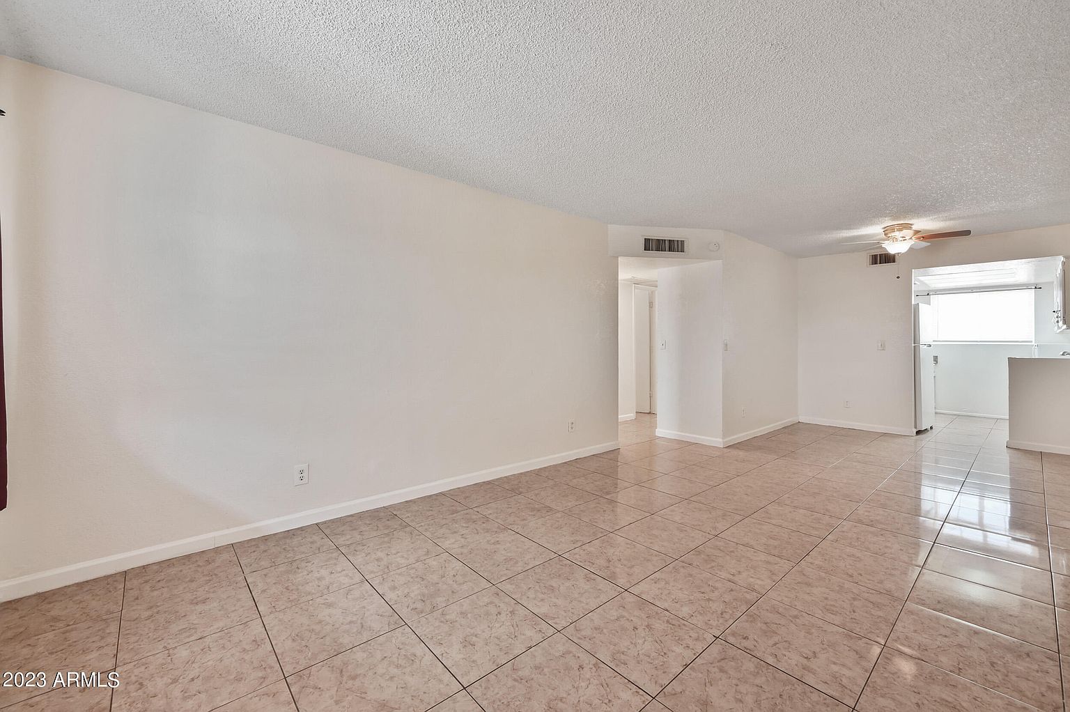 1815 N Spg #202 photo 2