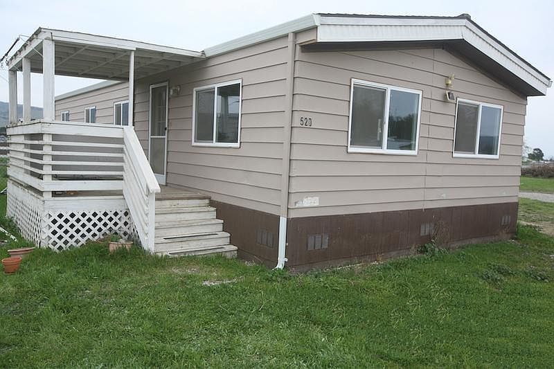 3BR/2BA Single Family House on Church Ave · San Martin photo 2