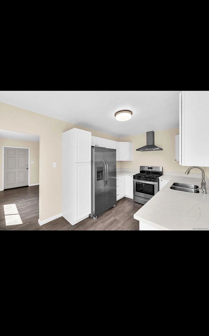 3736 46th St photo 5