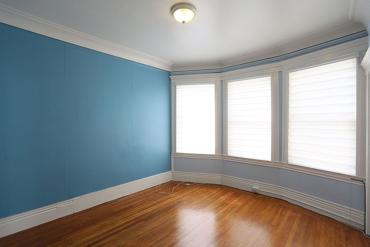 2BR/1BA Apartment on California Street · San Francisco photo 3