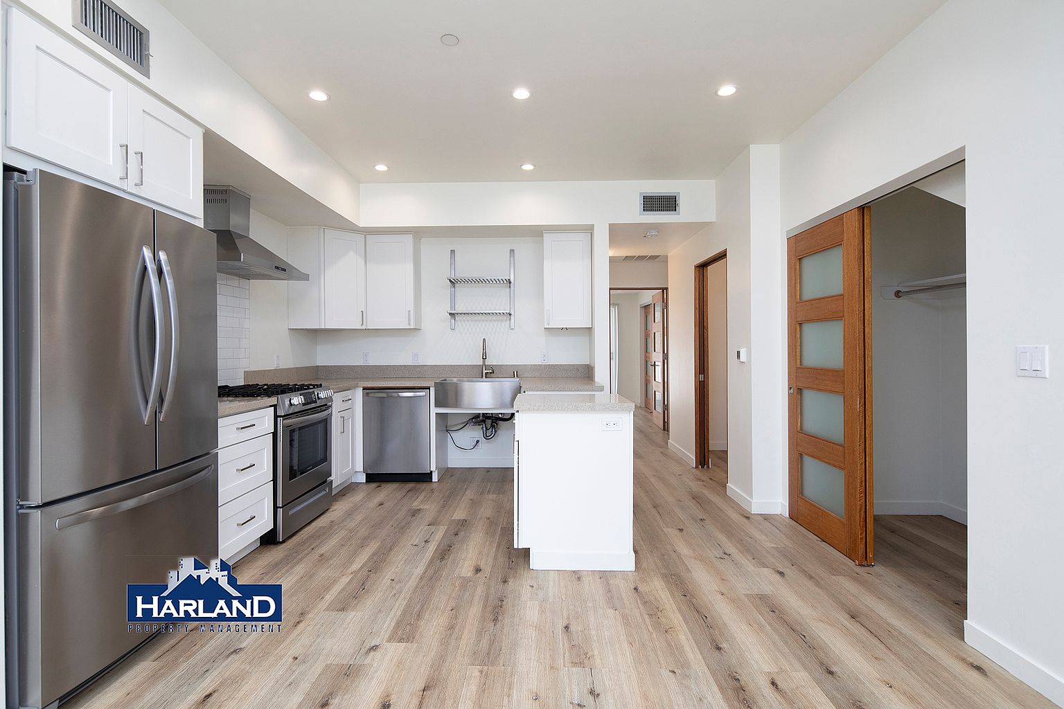 3333 Reynard Way photo 3