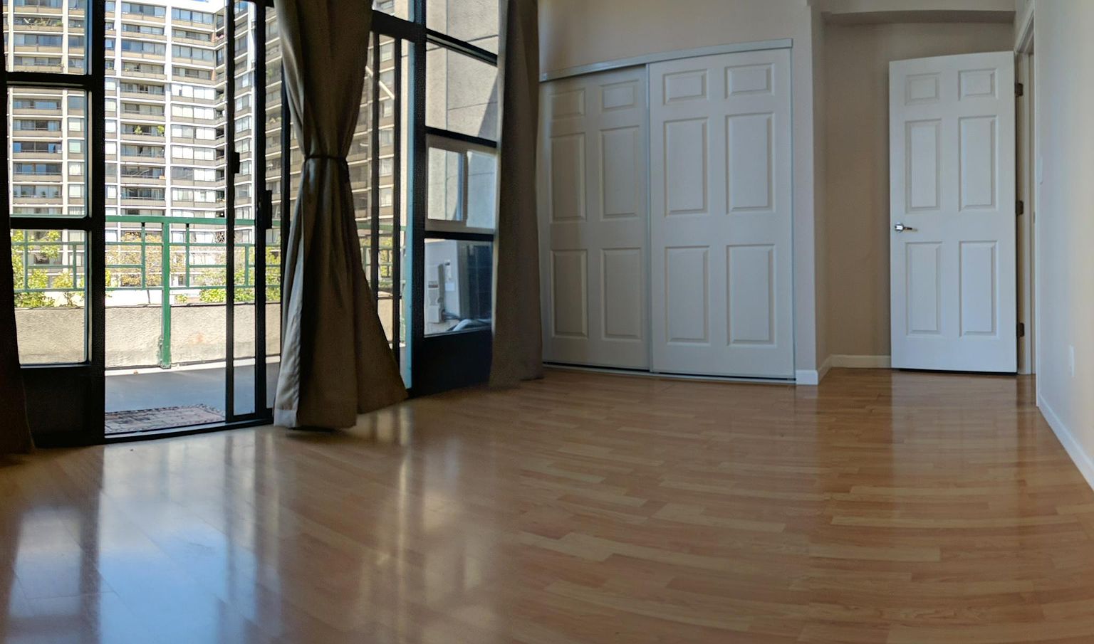 435 8th St photo 3