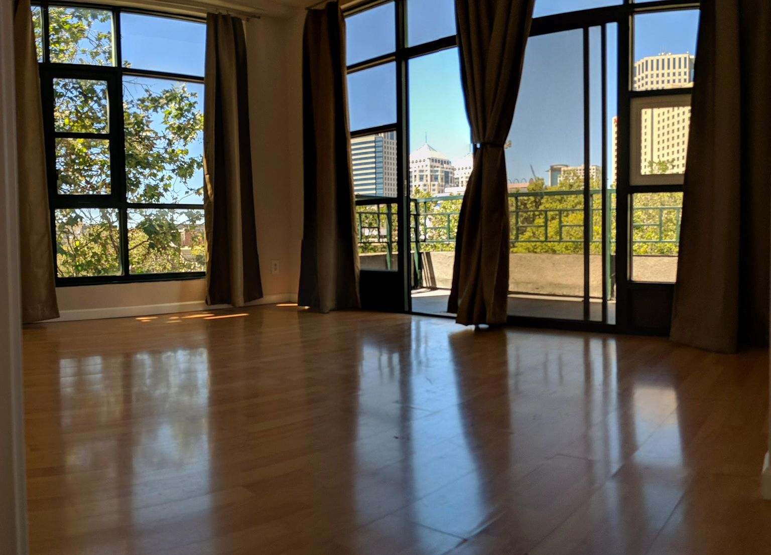 435 8th St photo 2