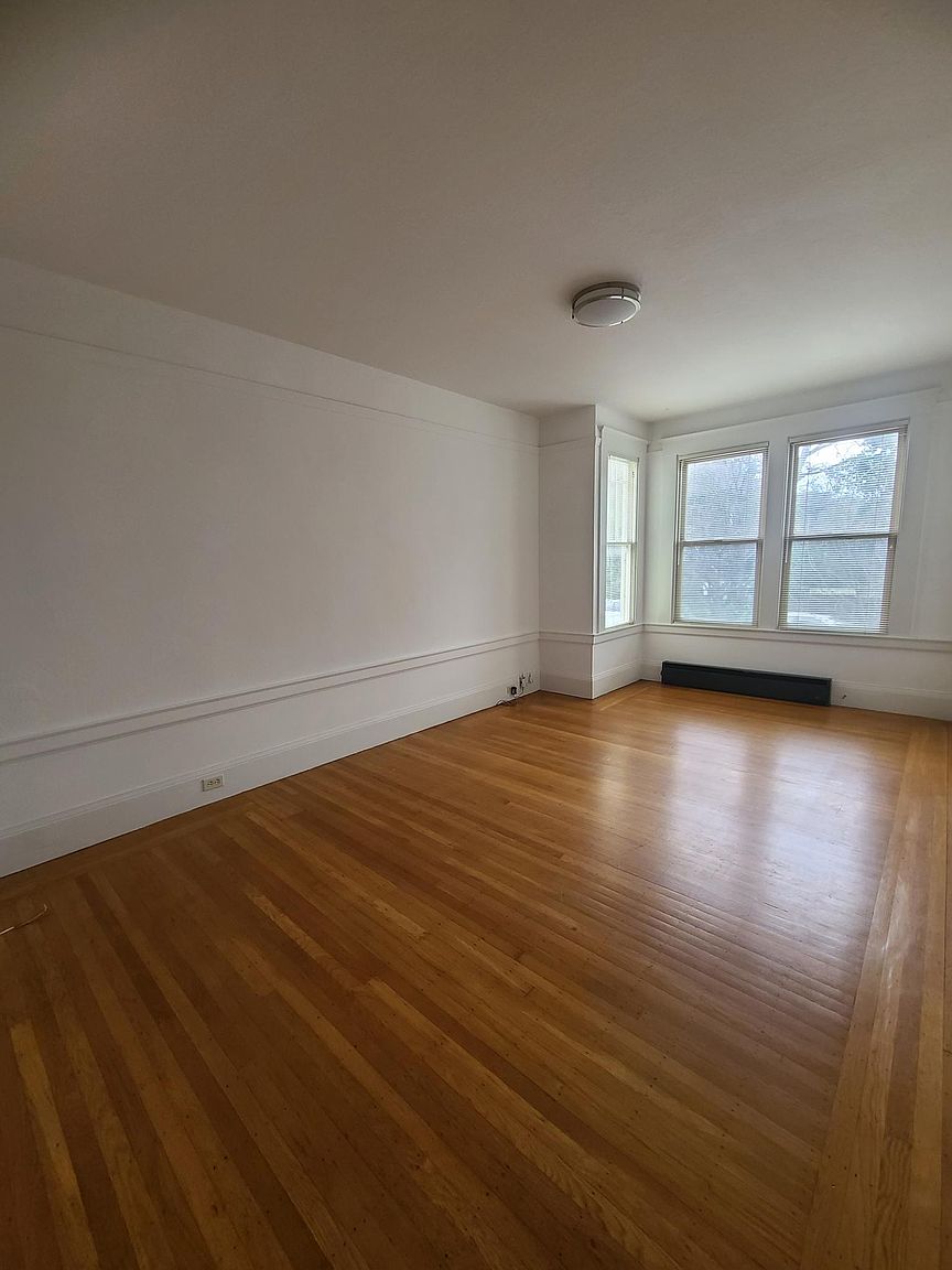 2BR/1BA Apartment on Vine St · Berkeley photo 5