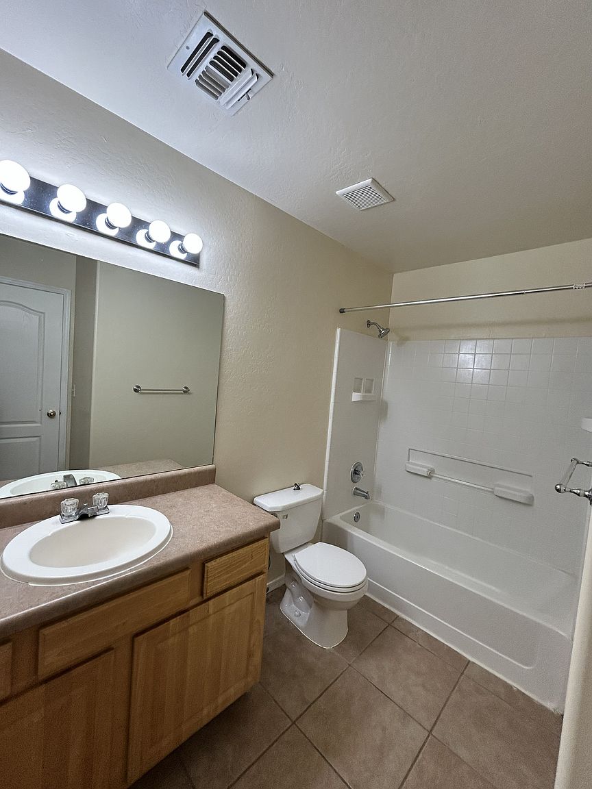 8550 W Monaco Blvd Arizona City, AZ 85123 photo 5