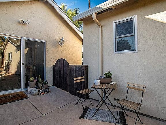 In Law Adus on Mount Rainier Court · Pleasanton photo 4