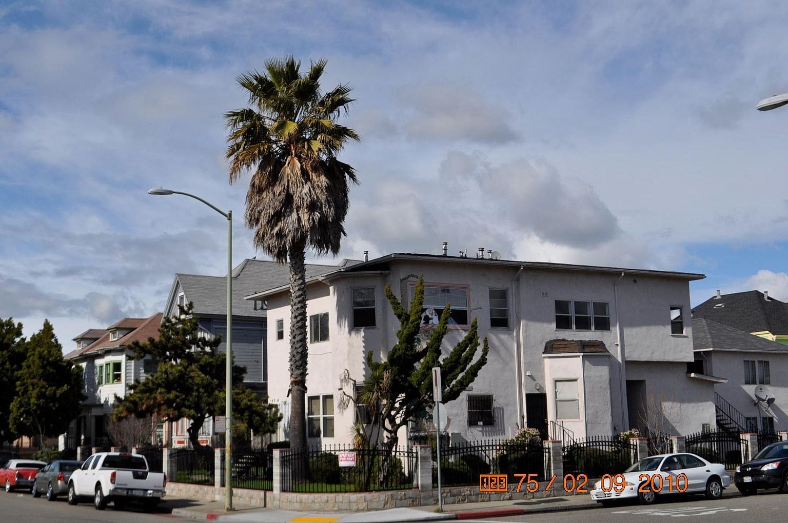 2BR/1BA Other on 12th St · Oakland photo 4