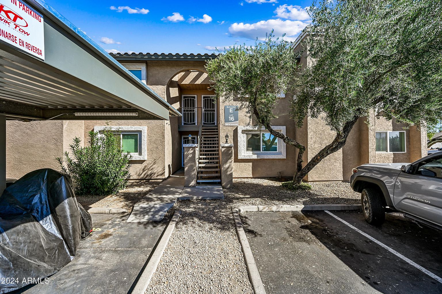 1560 W Sahuaro Dr Phoenix, AZ 85029 photo 4
