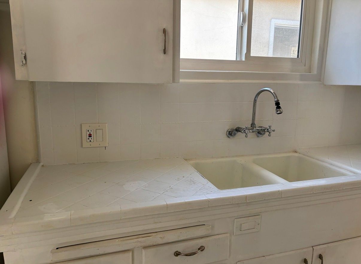3244 Reynard Way photo 4