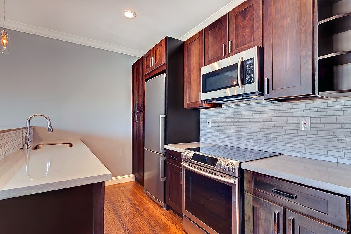 2BR/2BA Apartment on Fillmore St · San Francisco photo 2