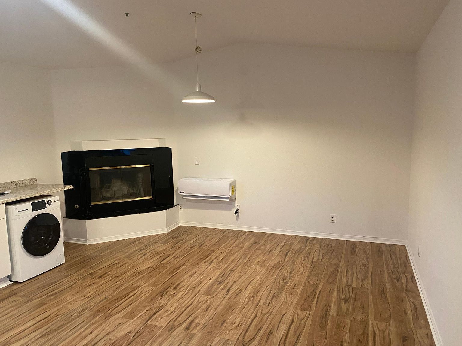 1002 Vale View Dr photo 3