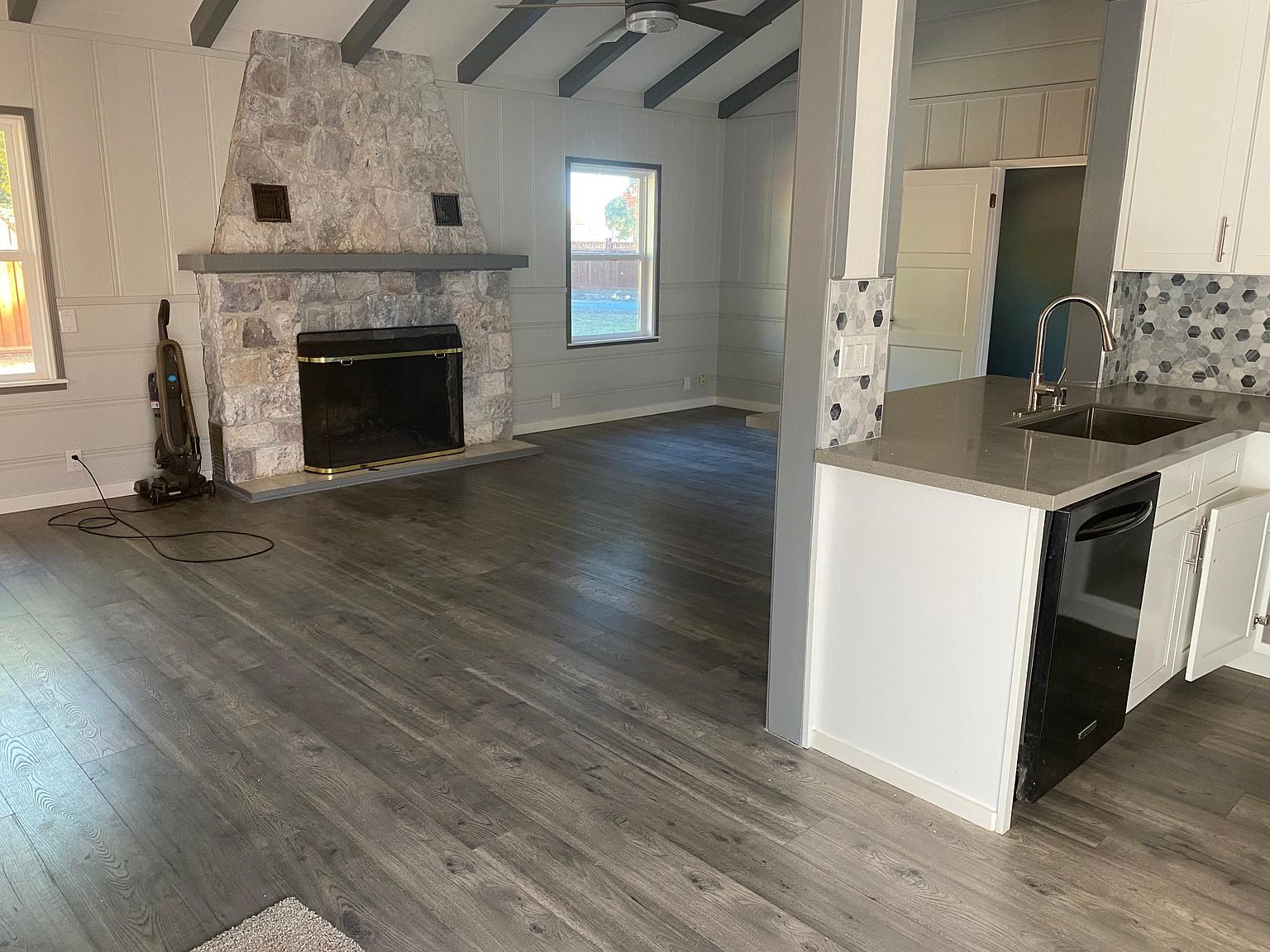 2373 Novato Blvd photo 2